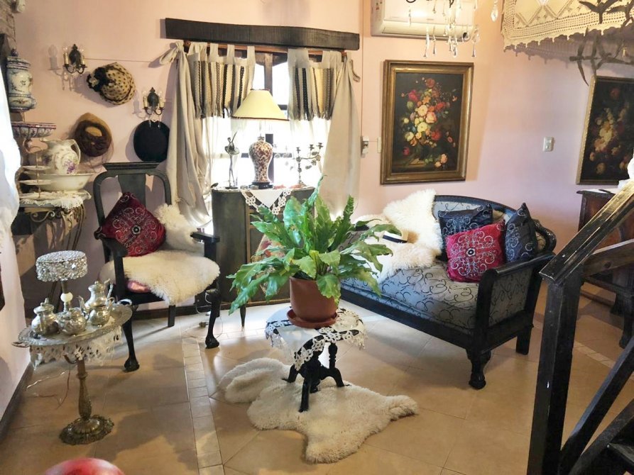 Hermoso Chalet Independiente - Mateos Propiedades