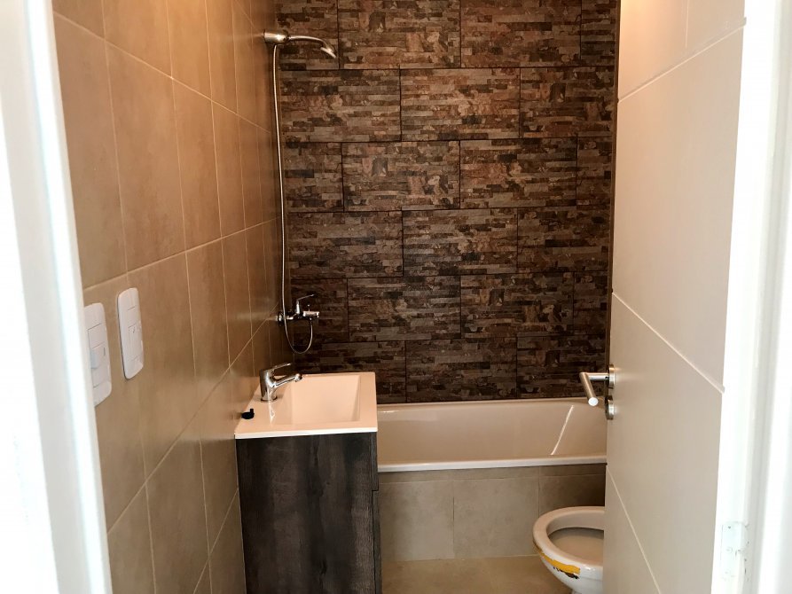 Nuevo Departamento Con Cochera En Alquiler En Monte Grande - Fracchia