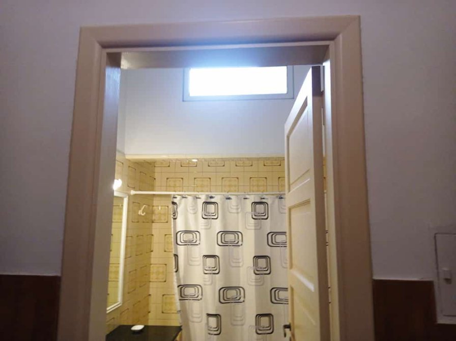 Gran Inmueble 6 Ambientes Con Cochera, Quincho Y Fondo. - Di Paola