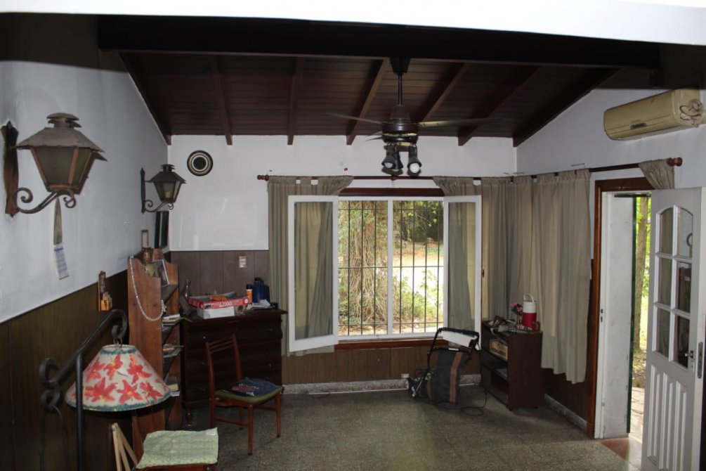 Casa En Monte Grande - Incontrato Estudio Inmobiliario