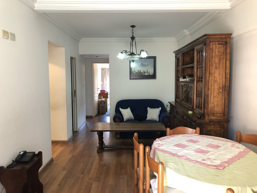 Hermoso Y Amplio Departamento 3 Ambientes Con Cochera, En Lanúsita - ST