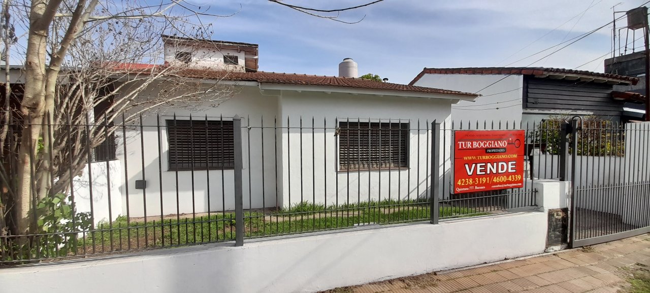 ALQUILA: CASA - DISPONIBLE PARA OCTUBRE 2026 EN ADELANTE