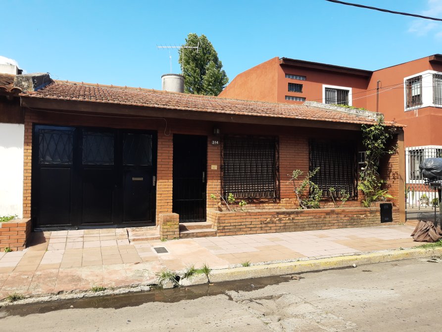 Casa en VENTA Temperley- APTA CREDITO