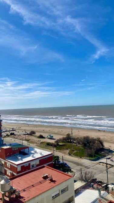 DEPARTAMENTO EN VENTA- COSTA SAN BERNARDO- PLENO CENTRO Y VISTA  AL MAR