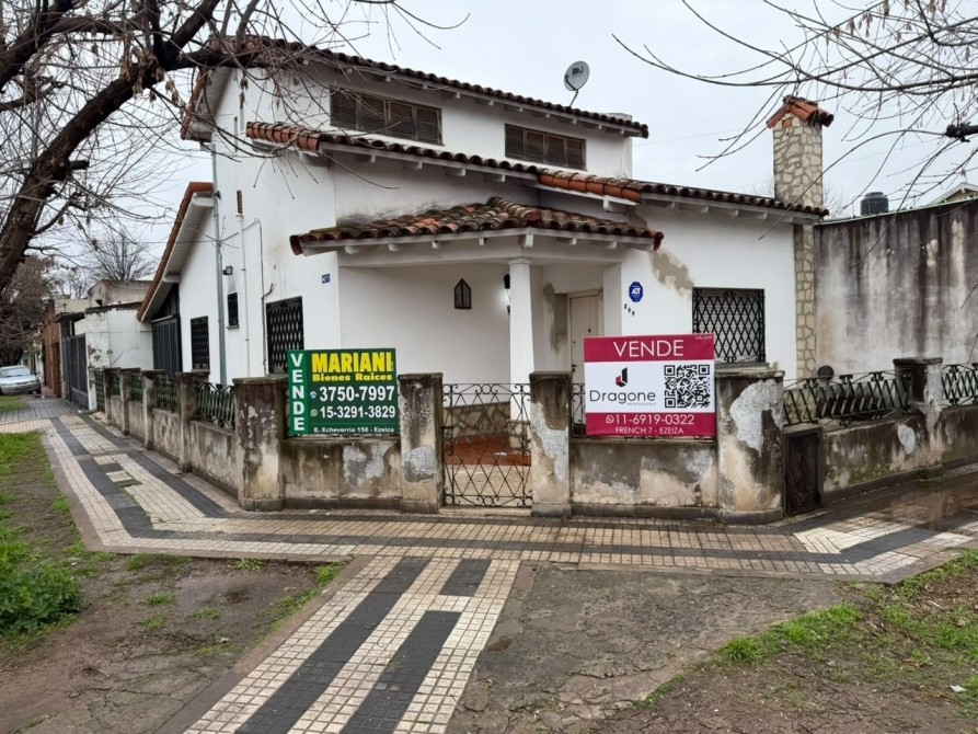 Casa en venta de 4 ambientes en Ezeiza