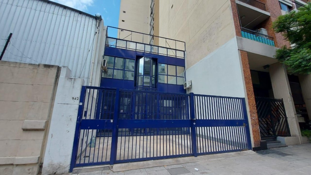 Importante local comercial en alquiler