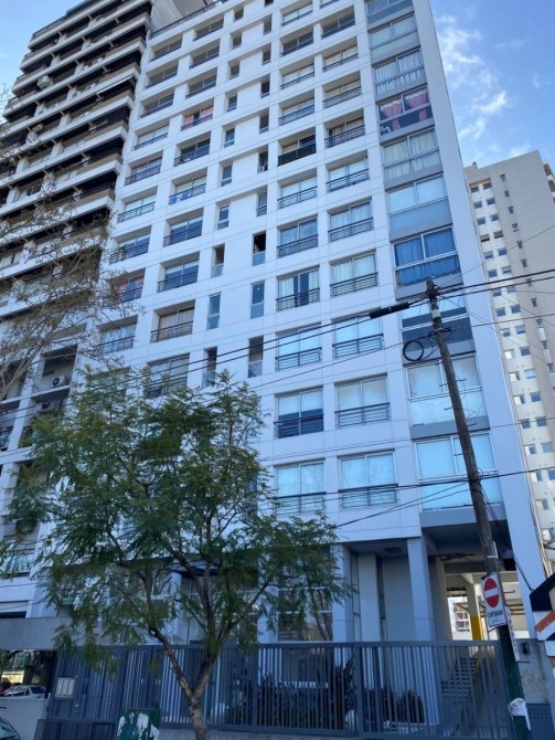 Departamento 3 ambientes con cochera en Banfield