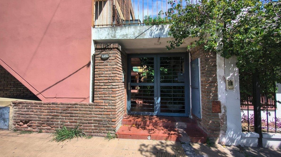 Departamento en Luis Guillon