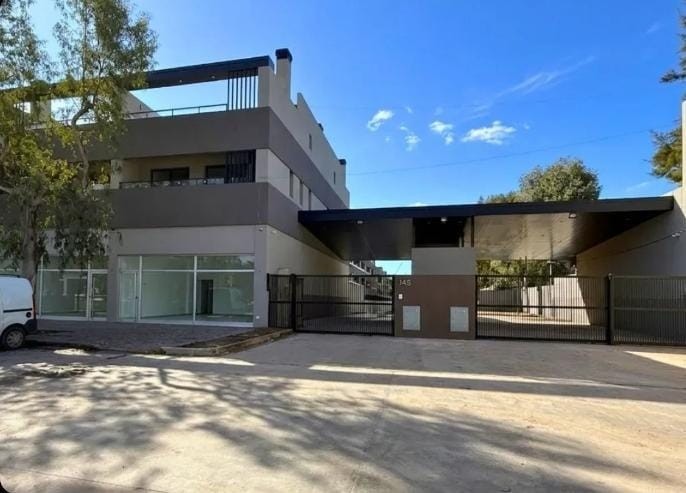 Departamento 2 Ambientes Con Terraza Y Balcón en alquiler. Condominio Ayres Del Sur - Canning