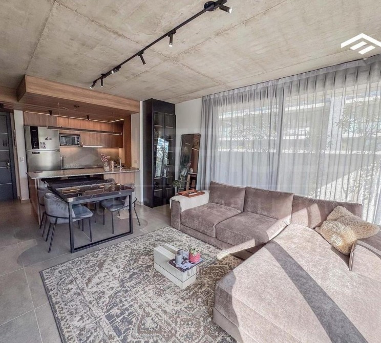 Depto 3 ambientes con jardín en alquiler - 3300 Cabral