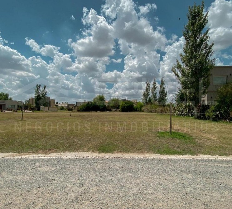 Lote en venta - Lagos de San Eliseo