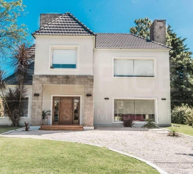 Impecable casa en St Thomas Sur