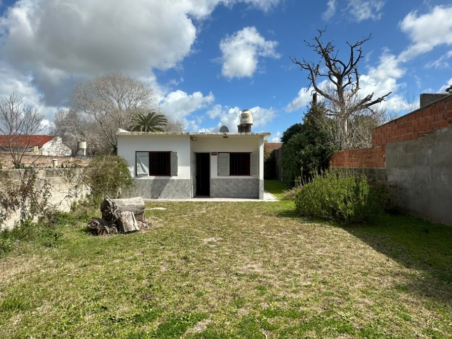 CASA TRES AMBIENTES CON LOTE PROPIO MAR DE AJO